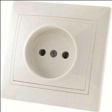 Розетка СП 1-м IP20 10А, б/з бел. Таймыр TDM