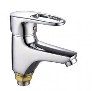 Хомут с гайкой 1-1/2 (48-52) (130)  (без крепления)